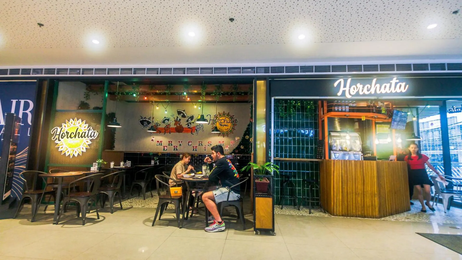 Happy Hideout Fun Memories Air Condo 300 Swim Gym 4453 Manila