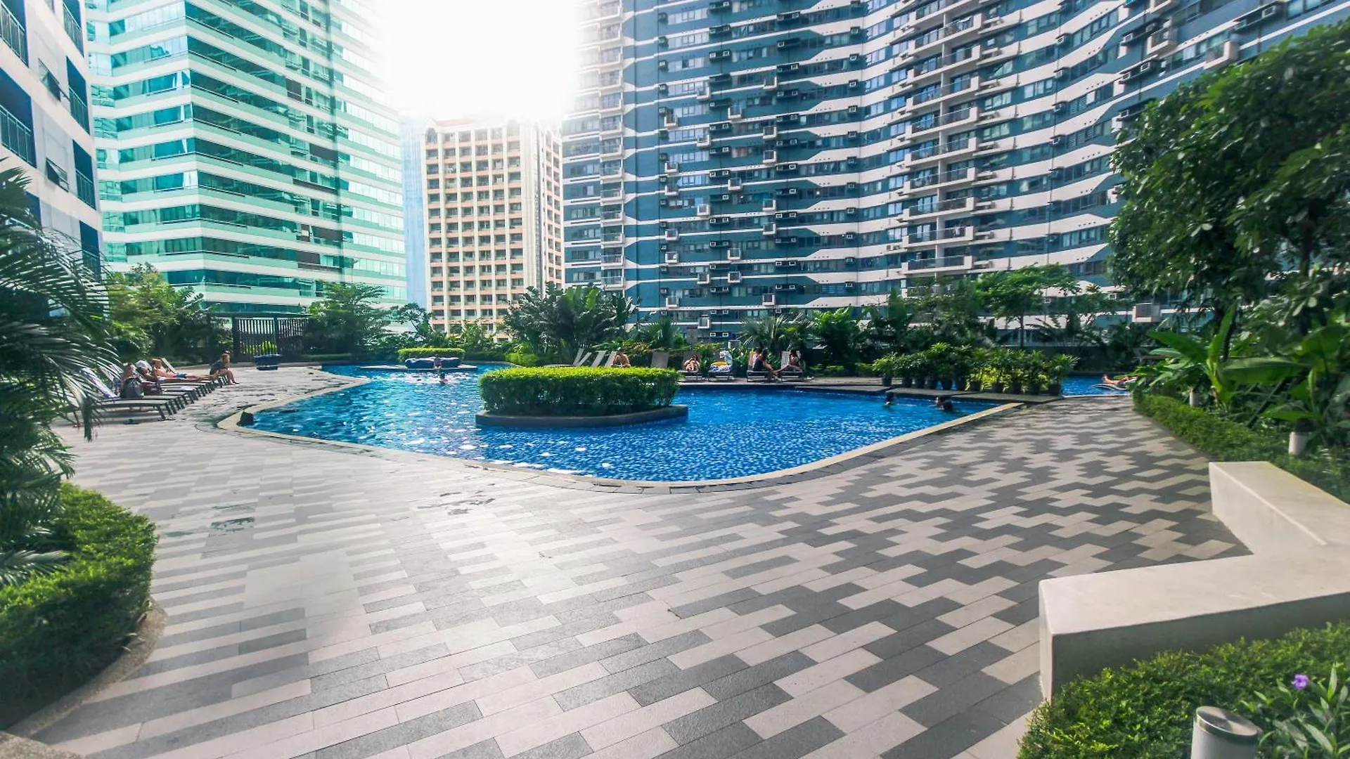 Happy Hideout Fun Memories Air Condo 300 Swim Gym 4453 Manila Philippines