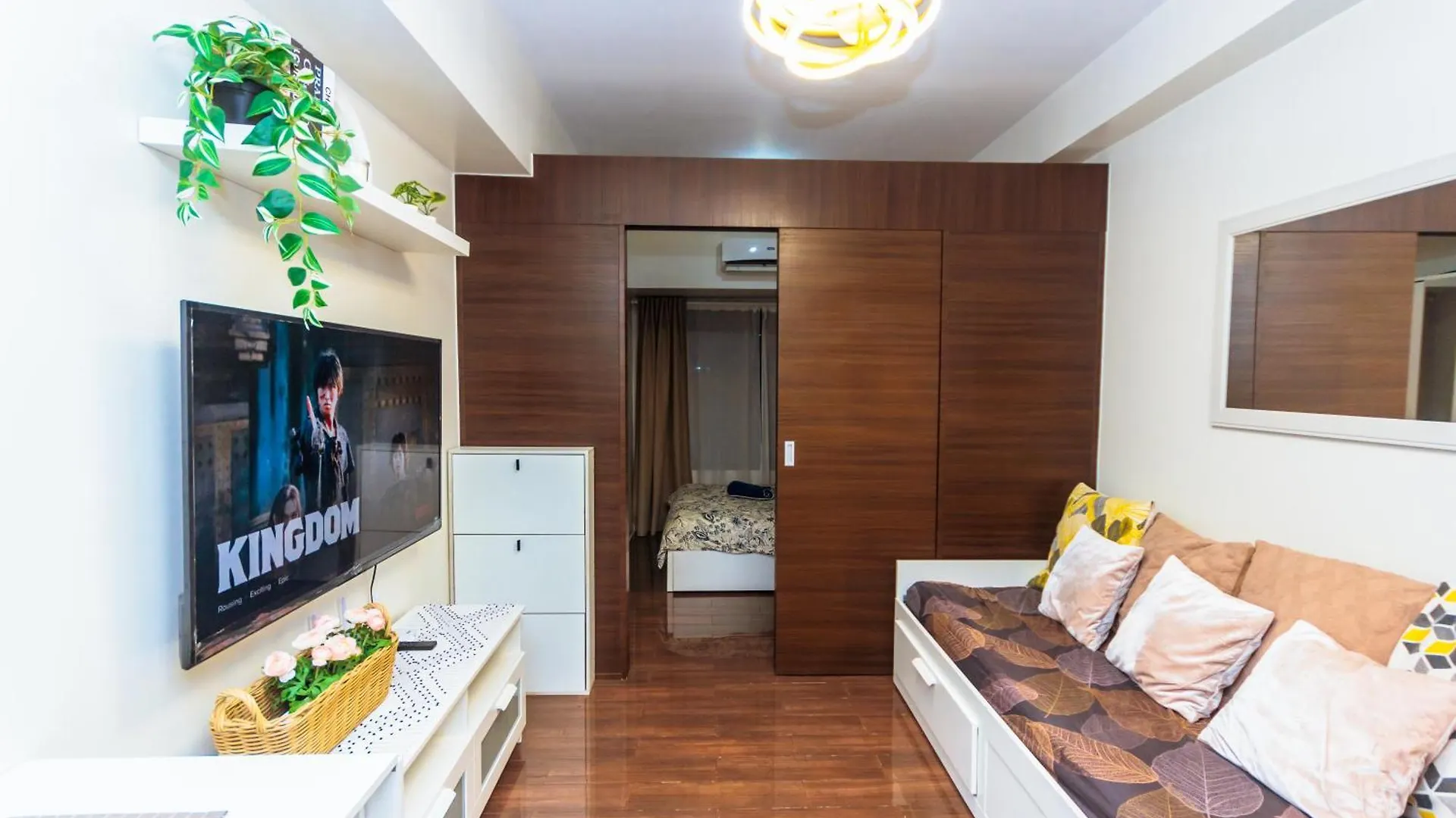 Apartment Happy Hideout Fun Memories Air Condo 300 Swim Gym 4453 Manila Philippines